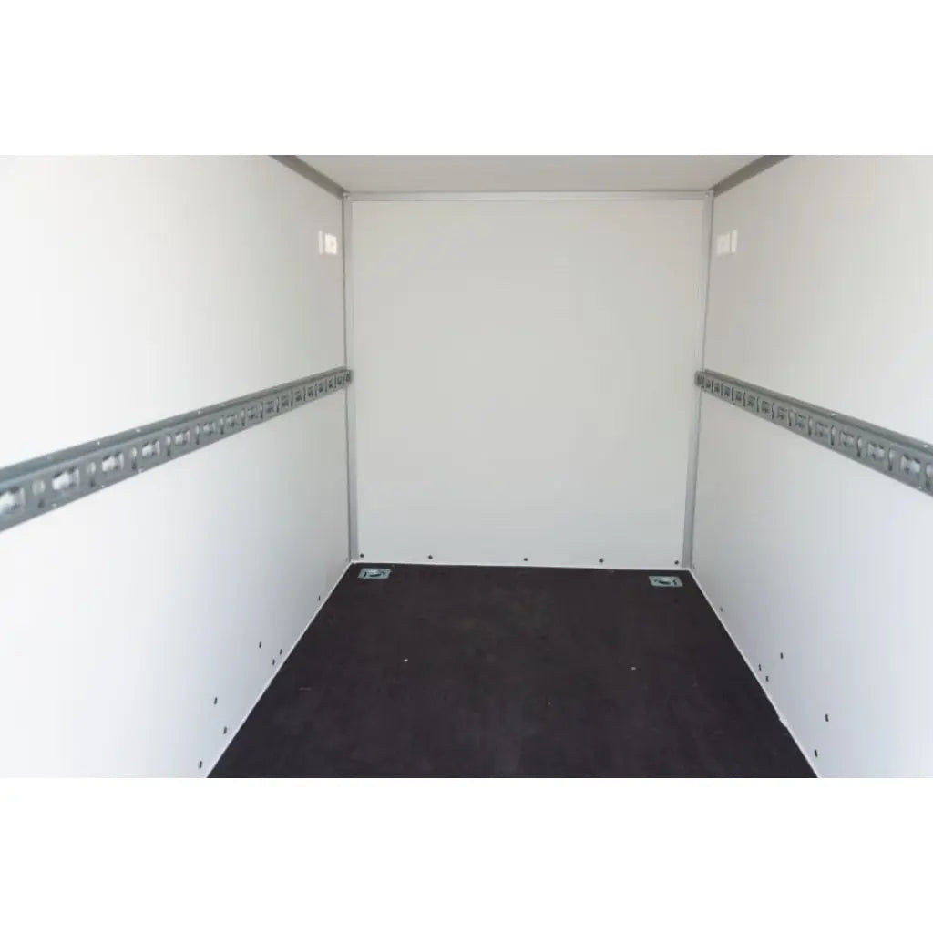 Remolque Boro Van F7520: espacioso, versátil y robusto