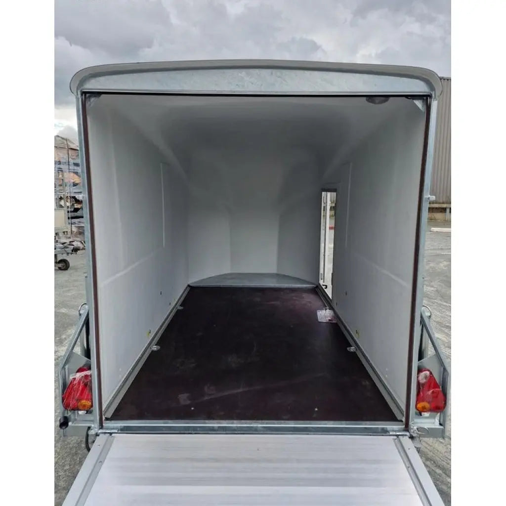 Furgoneta Debón Cargo 1300 en Poliéster Azul con Puerta Lateral Nueva